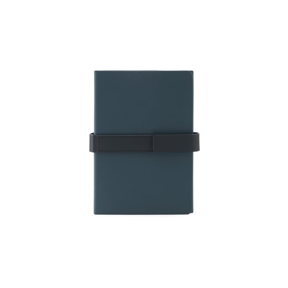 SANDERSON. Bloco de notas A5 em PU (50% reciclado) com dois blocos: páginas pautadas e páginas lisas — Azul